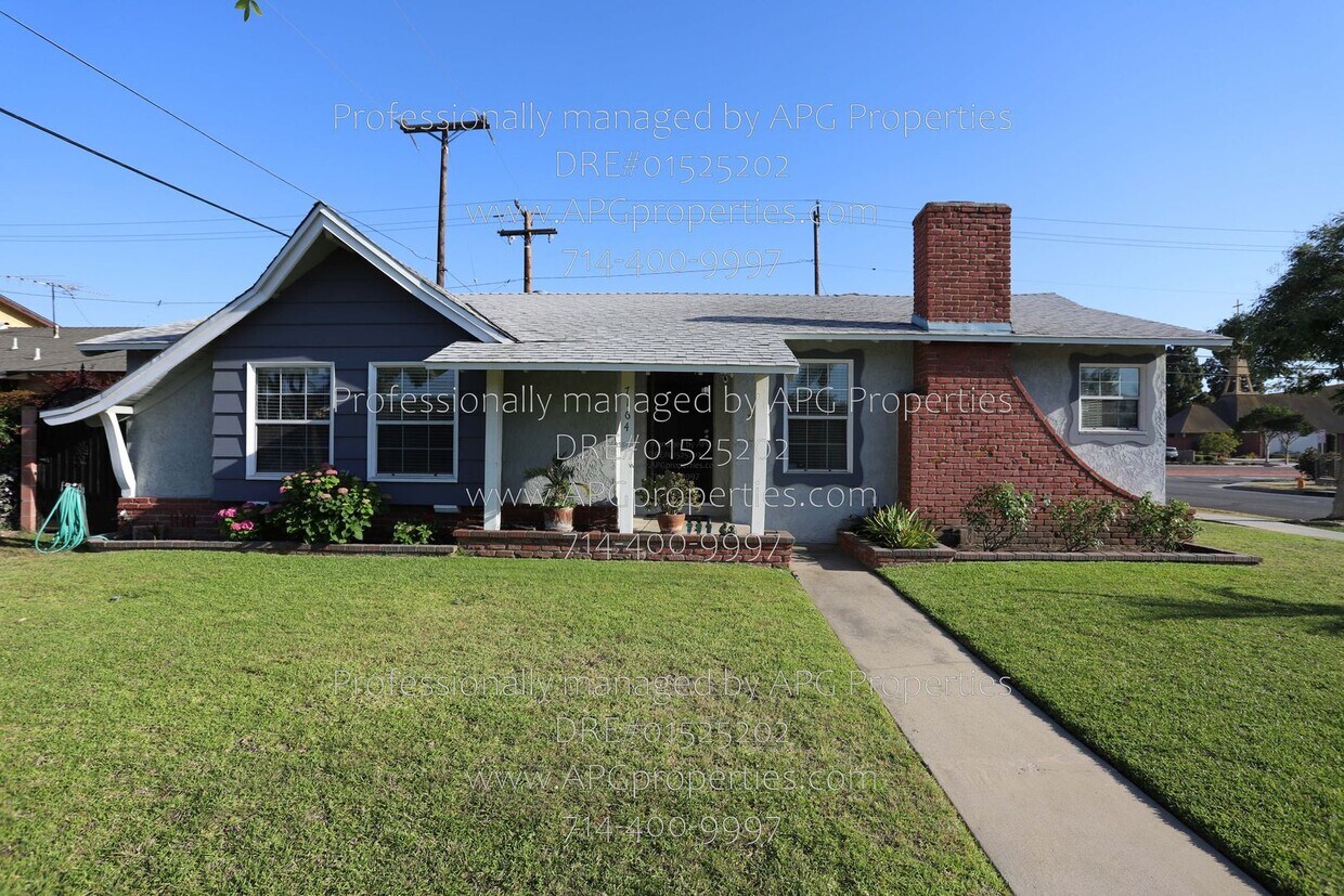 Foto principal - 7164 Santa Teresa Cir