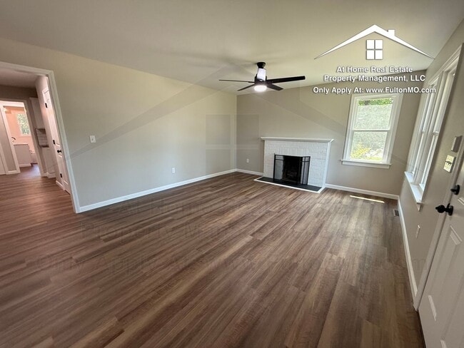 Building Photo - 1502 Forest Ave