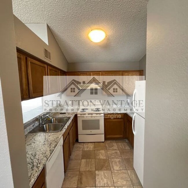 Foto del edificio - 3893 W Denver St