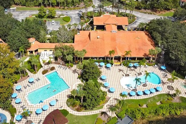 Foto del edificio - 8509 Bay Lilly Loop