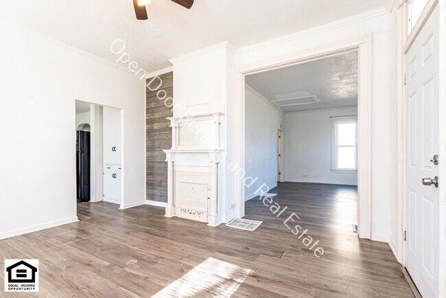 Foto del edificio - 603 N Van Buren St