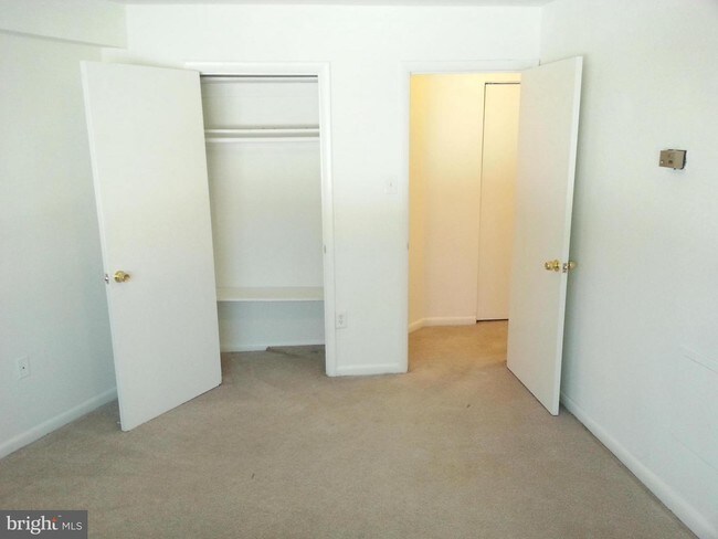 Foto del edificio - 8830 Piney Branch Rd