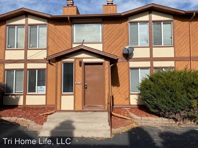 Building Photo - 2 br, 1 bath House - 1161 Rosemary St 101