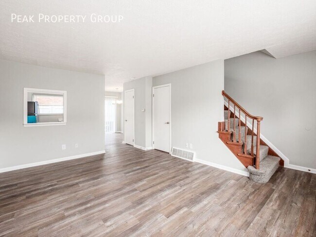 Foto del edificio - 4507 Westborough Dr W
