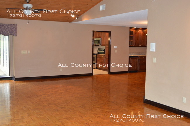 Building Photo - Beautiful Dream Home In Clearwater