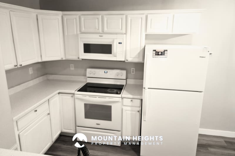 Photo - 26 West 7500 South - #6