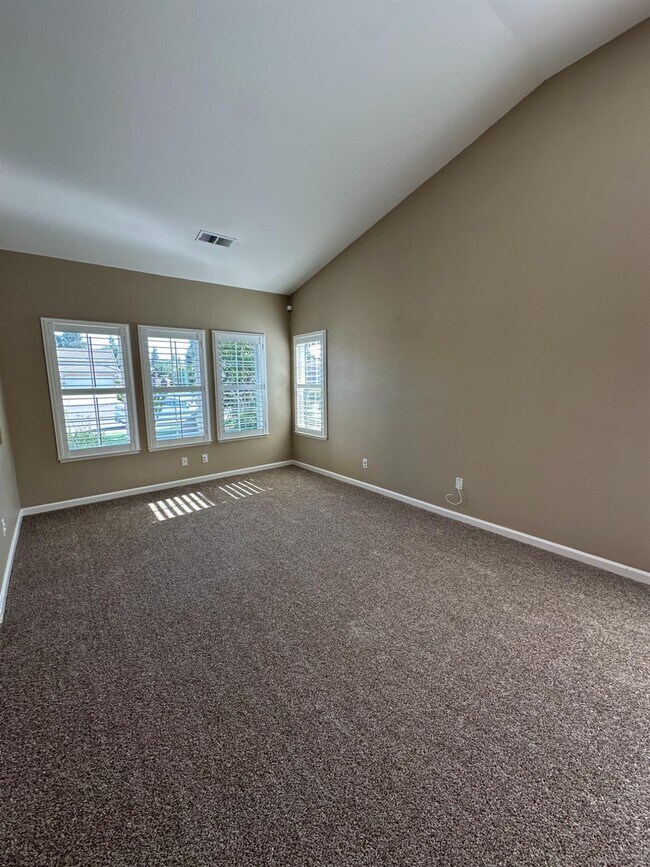 Foto del edificio - 2136 E Turnberry Ave