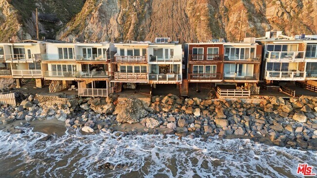 Foto del edificio - 20456 Pacific Coast Hwy