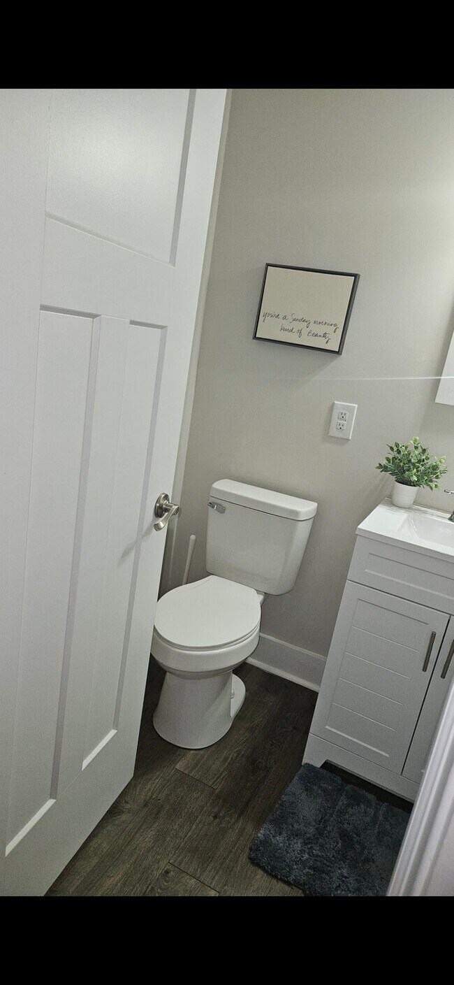 Foto del edificio - 962 S Ohio Ave