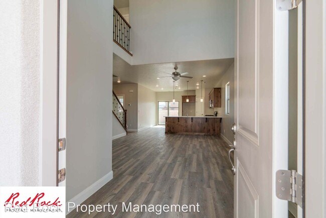 Foto del edificio - 3 br, 2 bath House - 506 N 550 W