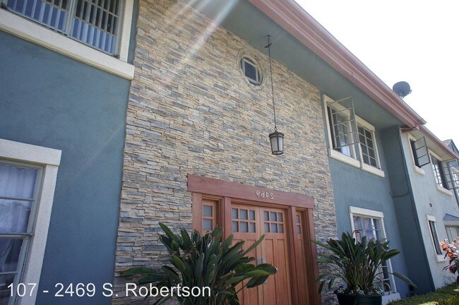Foto del edificio - 2469 S Robertson Blvd