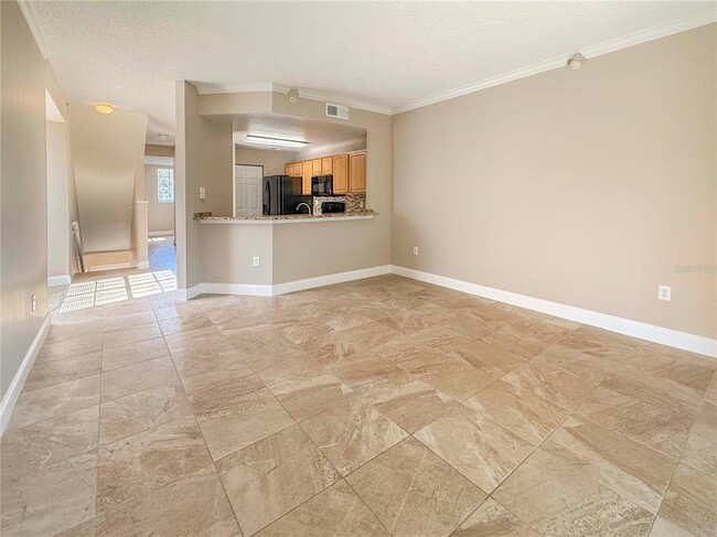 Building Photo - 5701 Bentgrass Dr