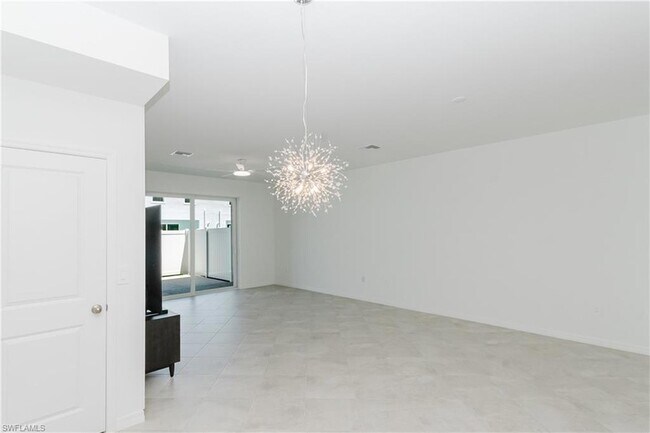 Building Photo - 14815 White Pearl Rd