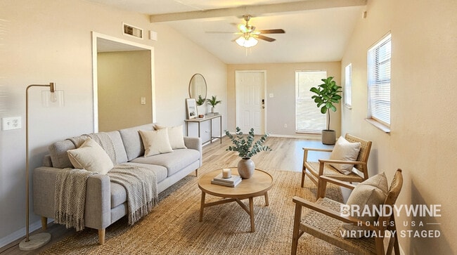 Building Photo - 4401 N 72nd St