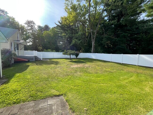 Building Photo - 564 Duanesburg Rd