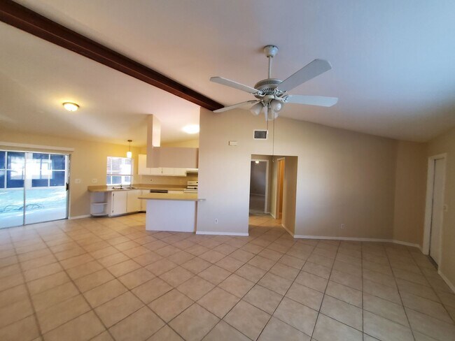 Foto del edificio - 1436 SE 33rd Terrace