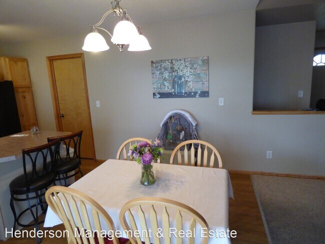 Foto del edificio - 3 br, 2 bath House - 3267 Grizzly Way