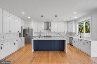 Building Photo - 4626 Brooks St NE