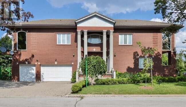 Building Photo - 116 Goulding Ave