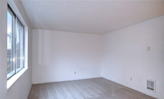 Living Room - 10332 15th Avenue Ct E