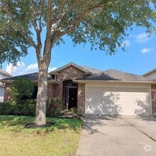 Building Photo - 1909 Roaring Springs Dr