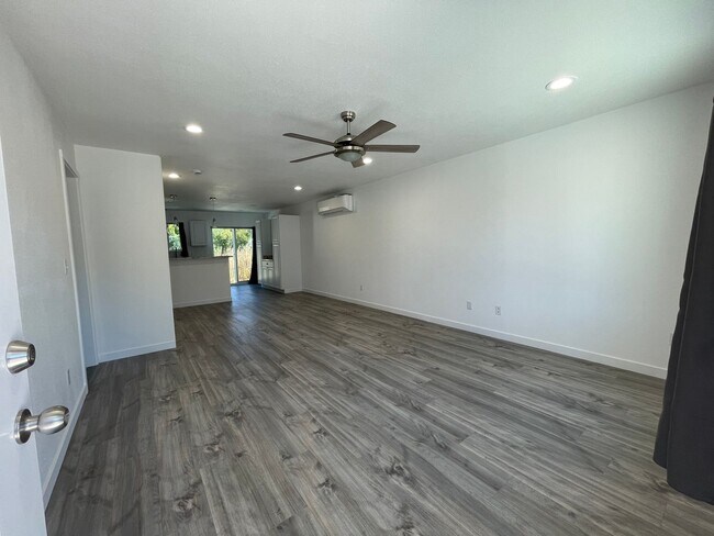 Foto del edificio - Brand new Apartment in Riddle
