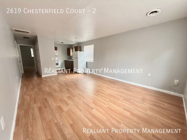 Building Photo - 2619 Chesterfield Ct