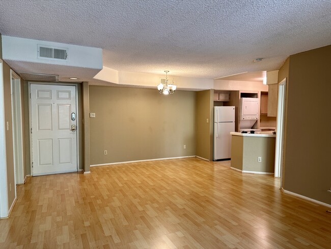 Building Photo - 6140 Monterey Rd
