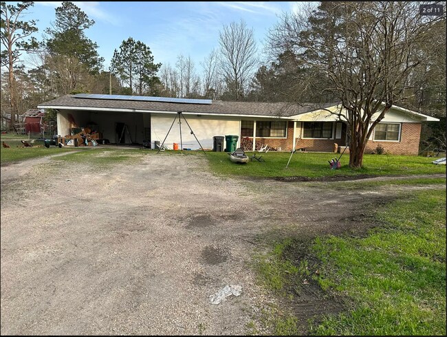 Building Photo - 27134 LA-22