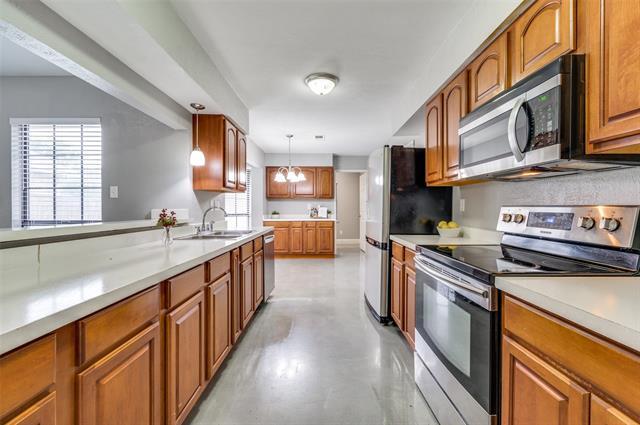 Building Photo - 1312 Creekwood Ct