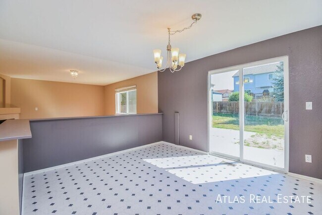 Foto del edificio - 5950 Dolores St