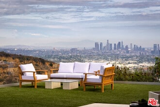 Building Photo - 2110 Hercules Dr