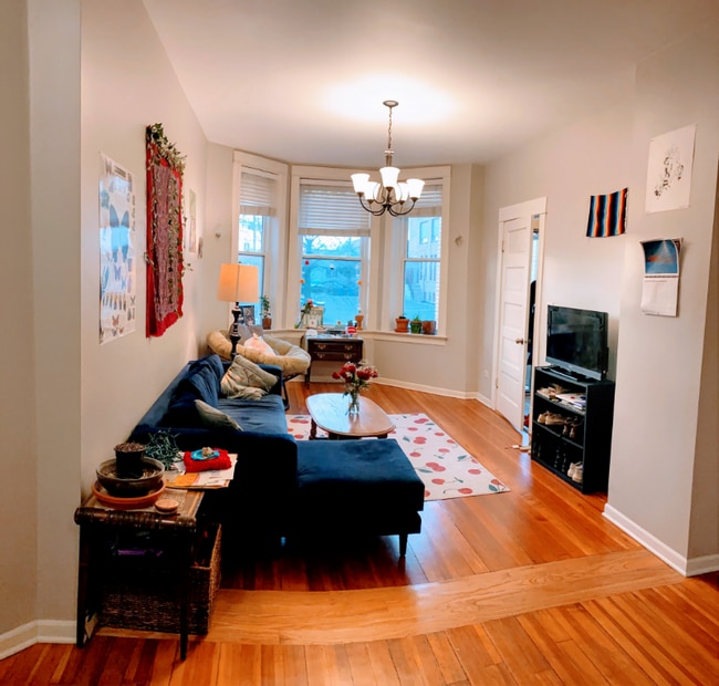 Building Photo - 3547 S Hermitage Ave