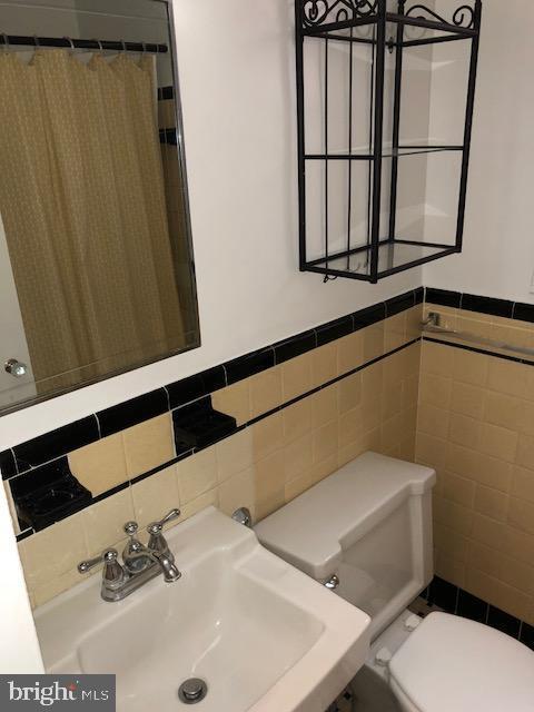 Foto del edificio - 1 Scott Cir NW