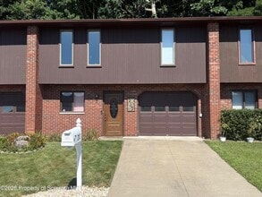 Building Photo - 212 Monica Dr