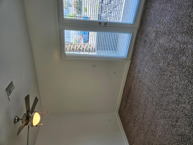 Building Photo - 7981 E Wilshire Dr