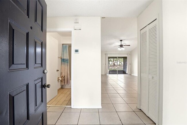Building Photo - 917 Pebble Creek Cir