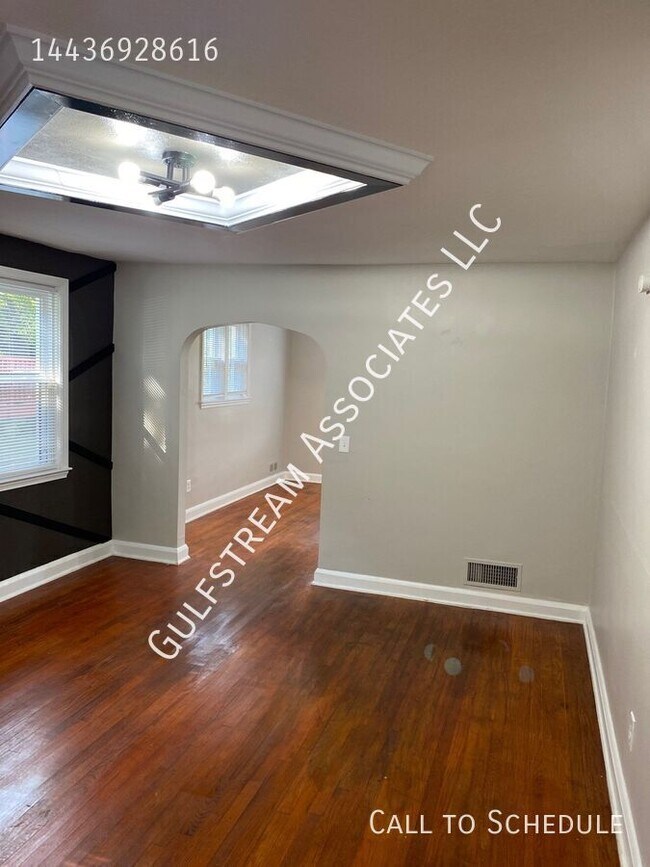 Foto del edificio - 3800 Mary Ave