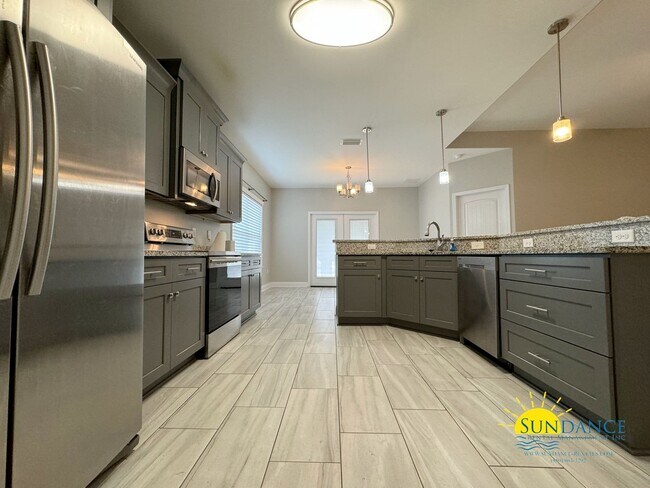Building Photo - Beautiful 3 bedroom Home in Navarre!