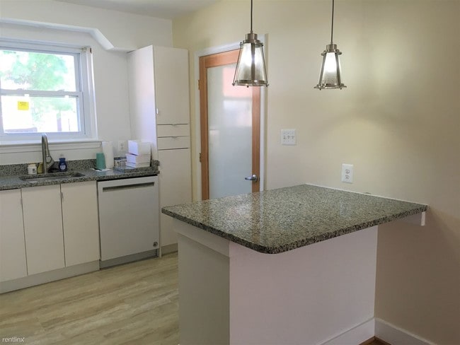 Foto del edificio - 1802 Jasmine Terrace