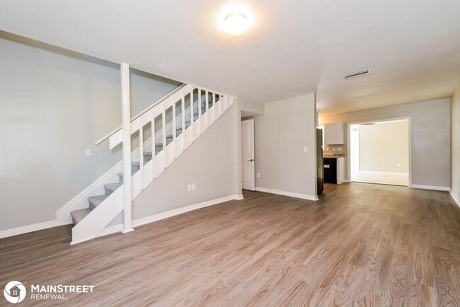 Building Photo - 3135 Peachtree St, Sarasota, FL 34231