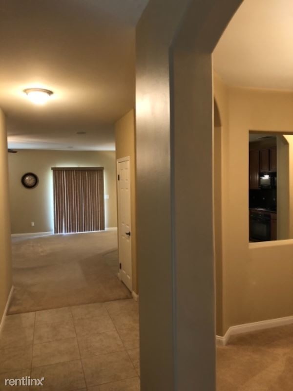 Building Photo - 209 Emerald Isle Way