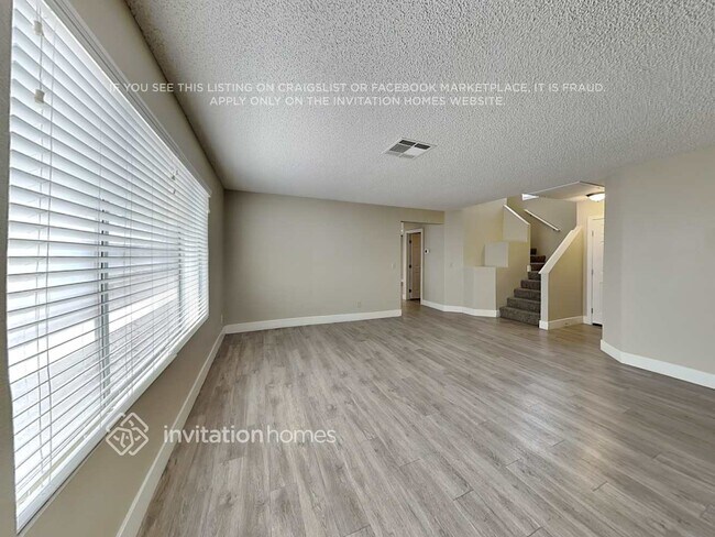 Building Photo - 1401 Lucia Dr