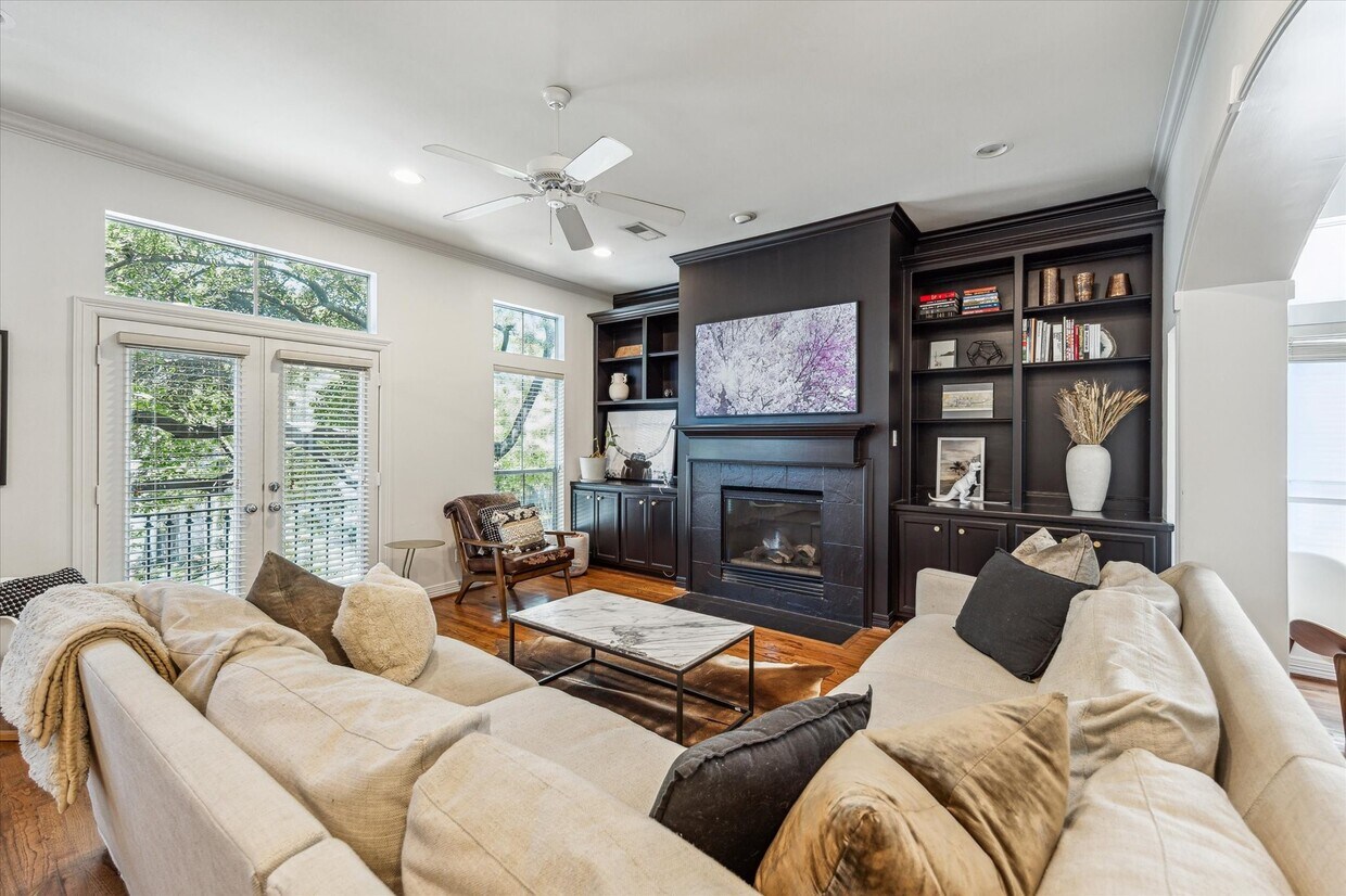 Foto del edificio - 4013 Blossom St
