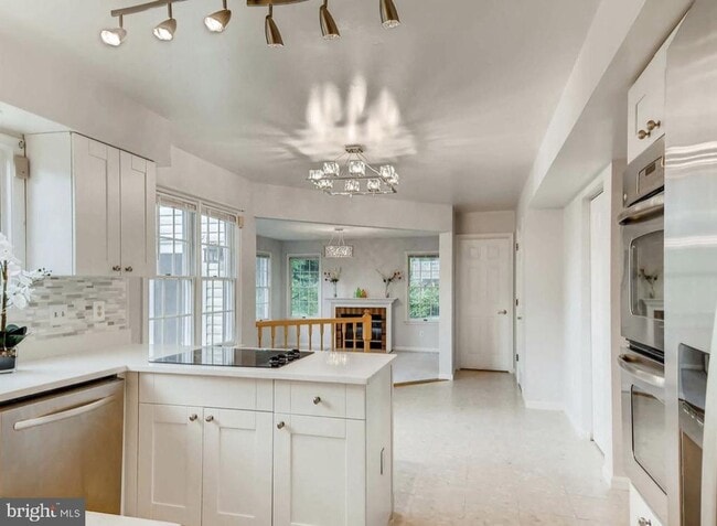 Building Photo - 8205 Ruxton Crossing Ct