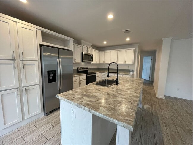 Building Photo - 4 Harbor Cove Ct