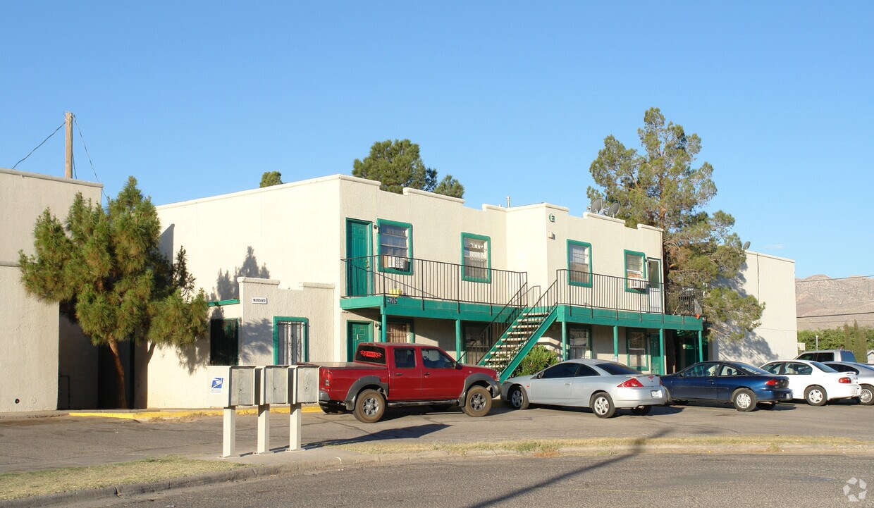 Building Photo - Puerta Del Sol Apartments