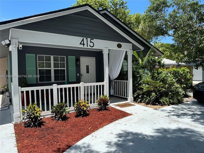 Building Photo - 415 32nd St