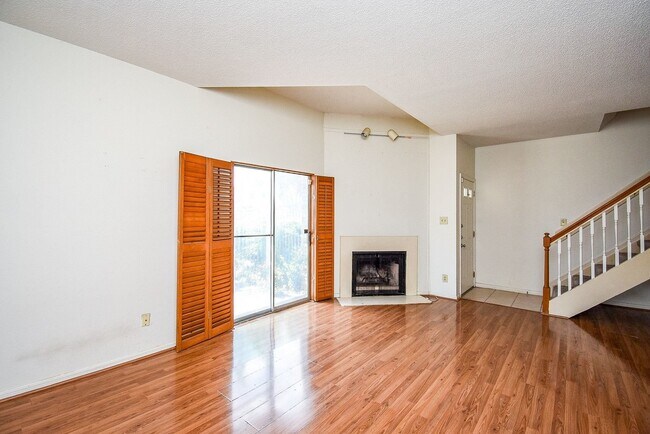 Foto del edificio - 7575 Cambridge St