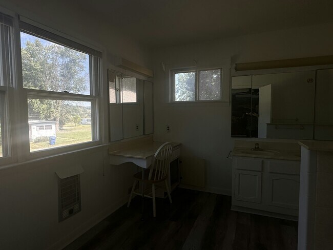 Foto del edificio - 1439 Wolfe Ln